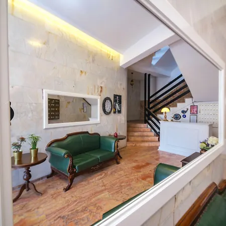 Cesurlar Bed & Breakfast Cesme