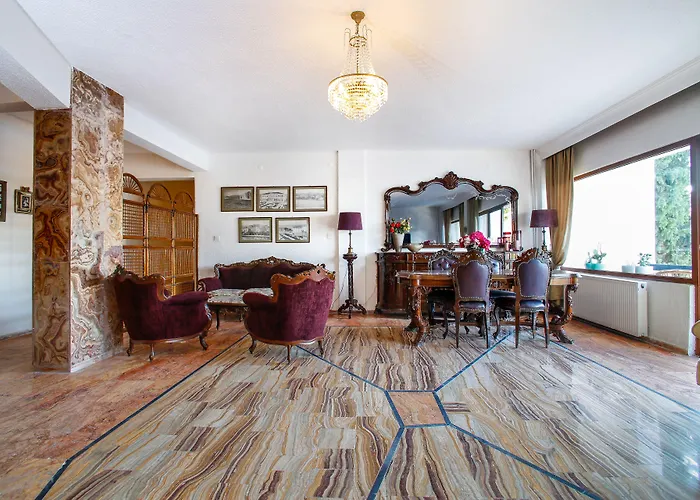 Cesurlar 2* Чешме