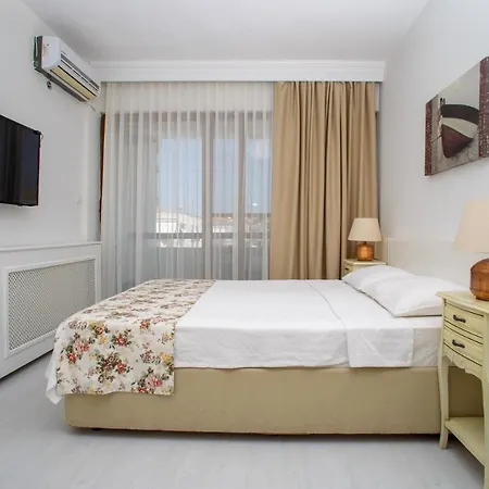 Bed & Breakfast Cesurlar Çeşme