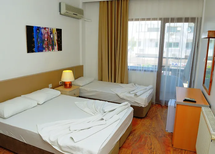 Cesurlar 住宿加早餐酒店